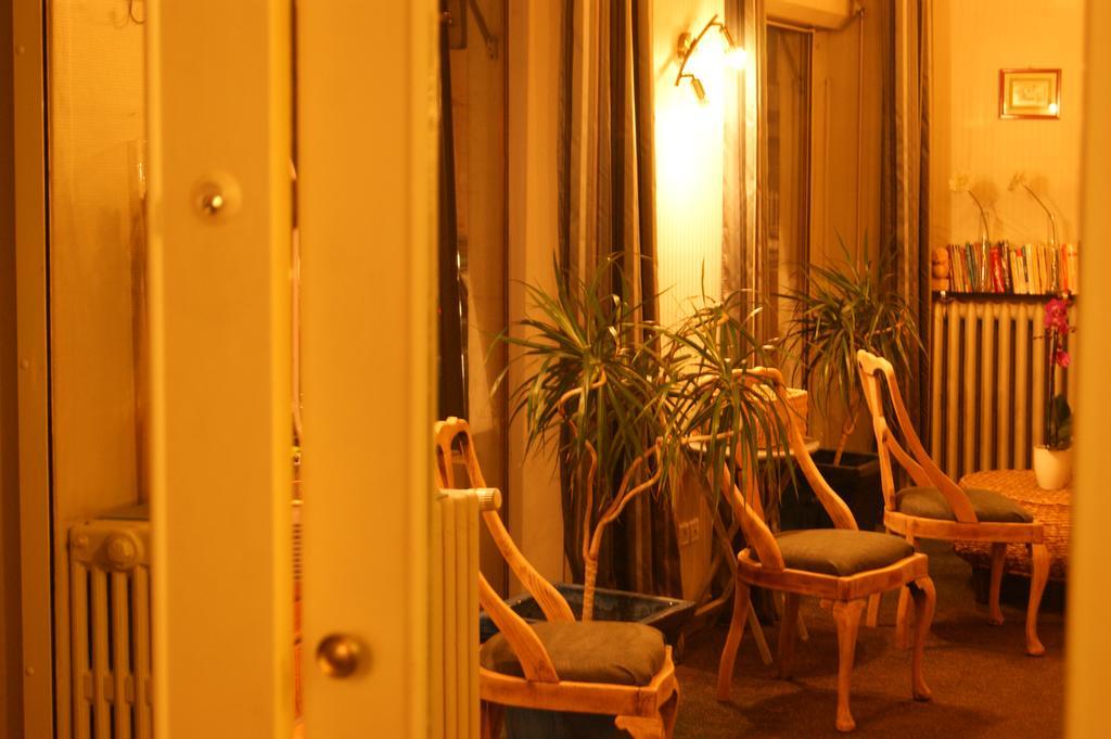 Hôtel Central Pau Exterior foto